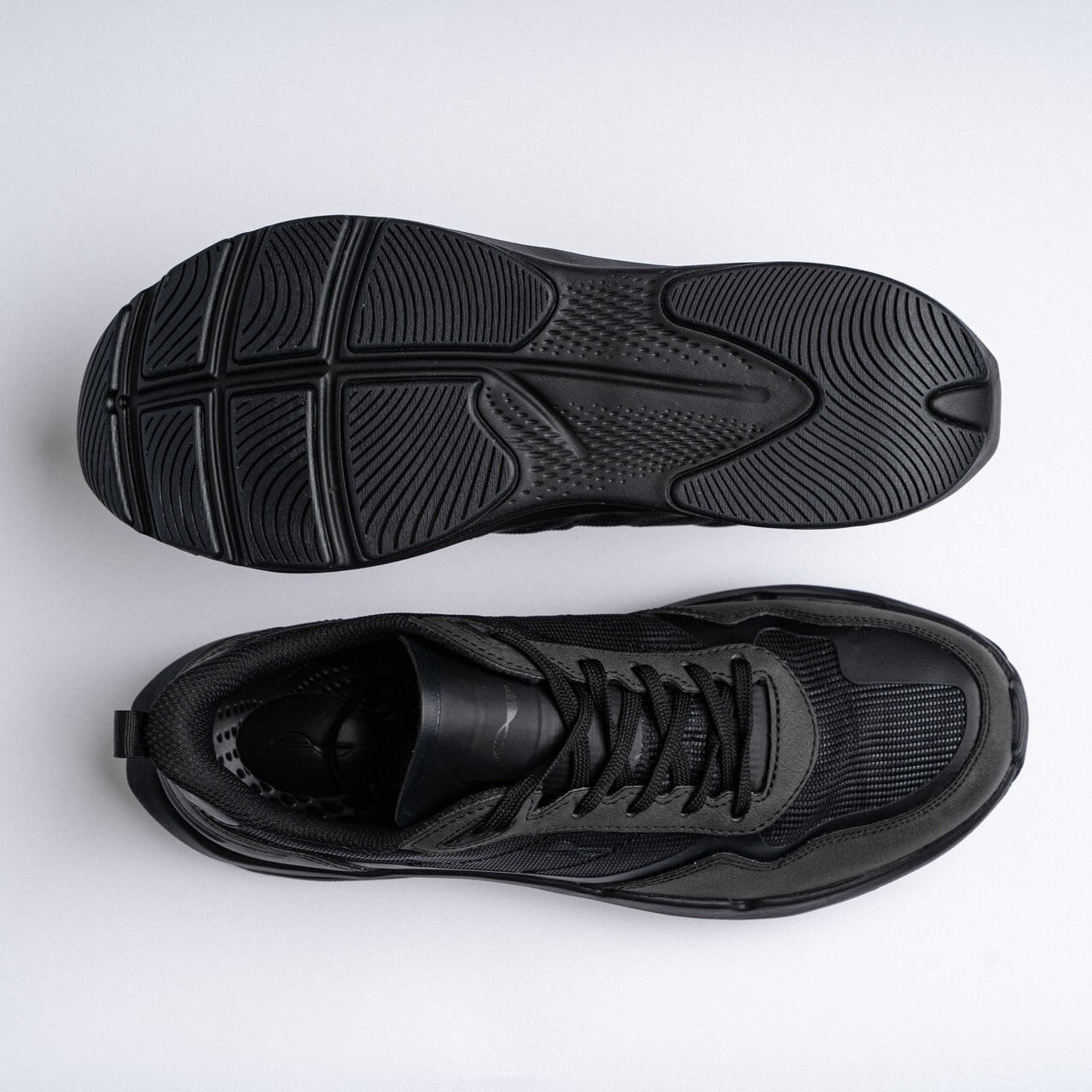 Goth Black