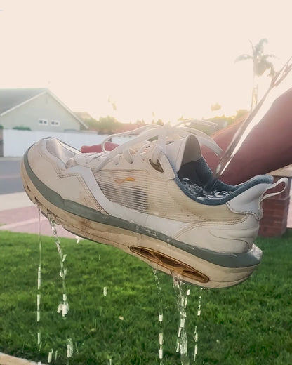 FRQNT Flyers — White Noise